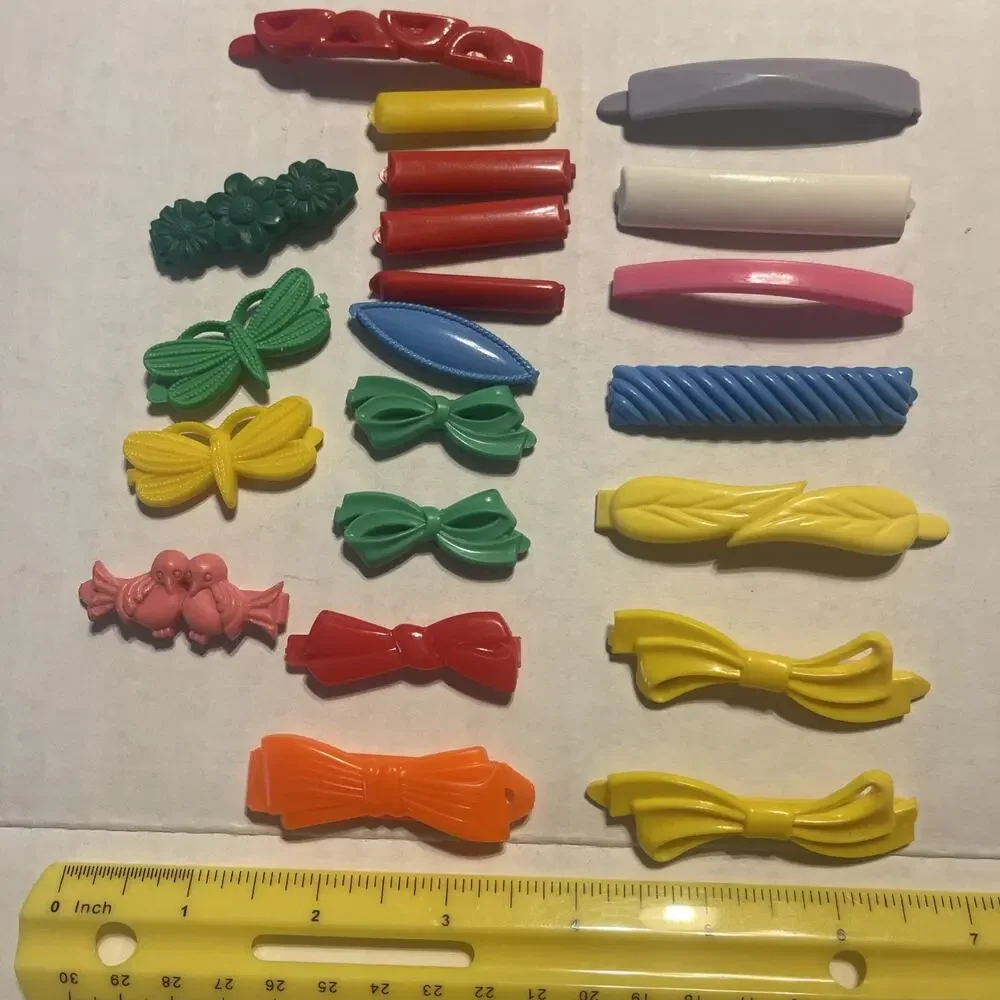 Vintage Goody and Misc Snap Tight Barrettes Hair Clips Lot of 21 Bow Butterflies